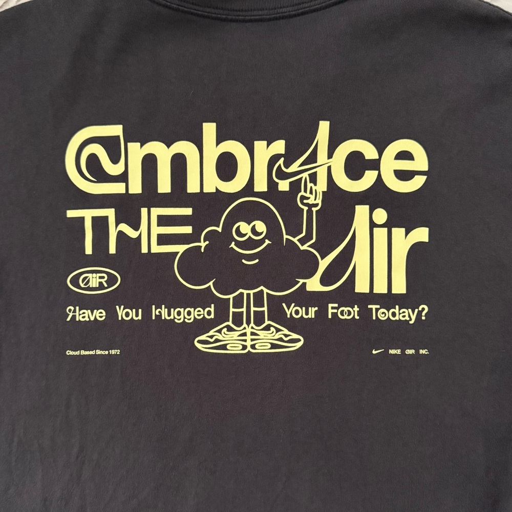 Nike Air Tee - Picture 3 of 4